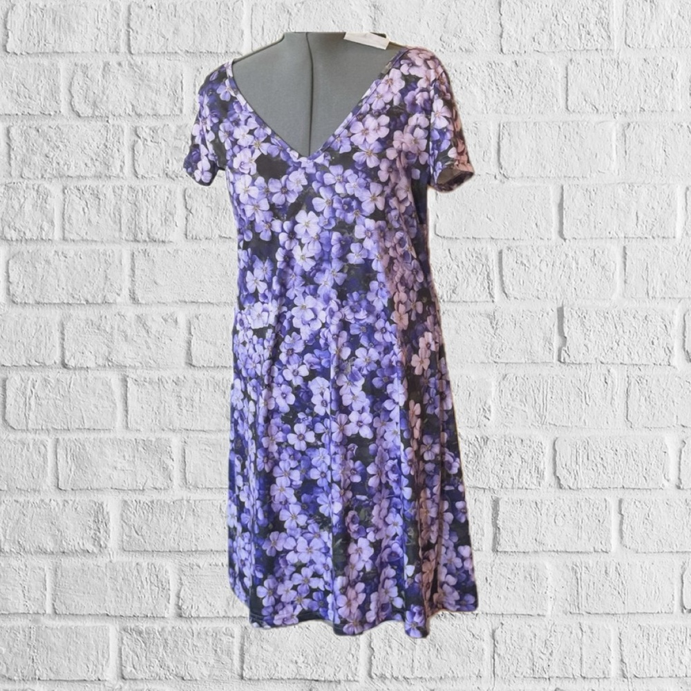 Purple V-Neck Short Sleeve Midi Dress by JustFashionNow Size L